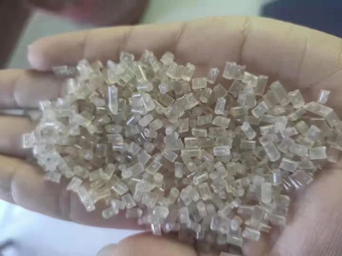 Extrusion and granulation machine for recycled plastics