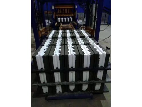Cement insulation core wall module machinery
